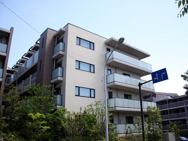 グランドメゾン宮崎台の外観