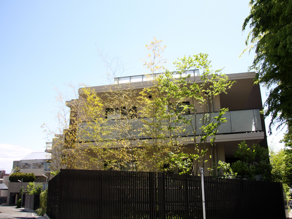 グランドメゾン宮崎台の外観