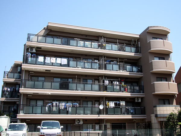 マイキャッスル宮崎台フォレストの外観