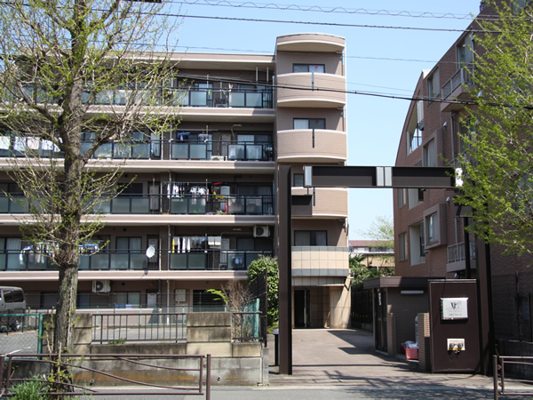 マイキャッスル宮崎台フォレストの外観