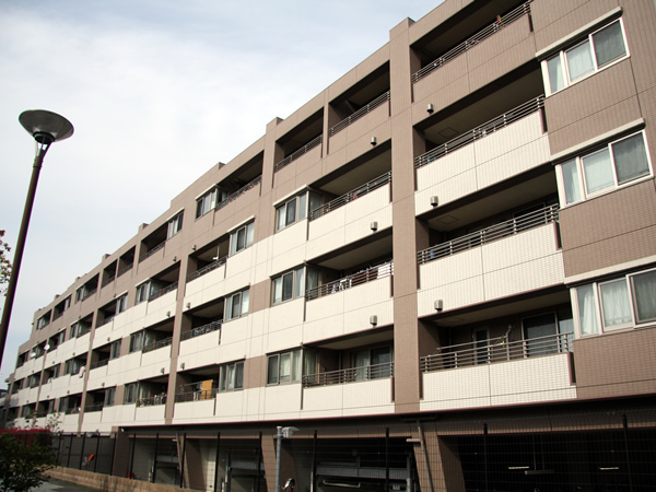 日神パレステージ宮崎台2の外観