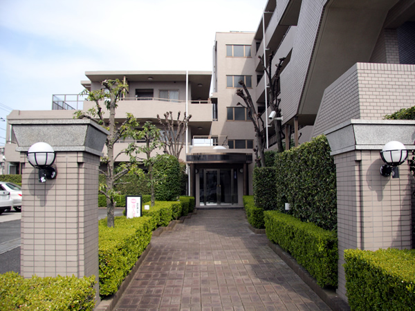 宮崎台東スカイマンションの外観