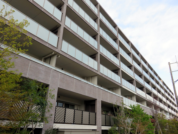 ルフォン青葉市が尾の外観