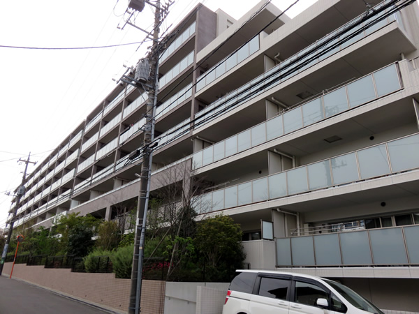 ルフォン青葉市が尾の外観