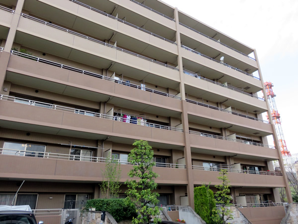 セントラルデュオ市が尾の外観