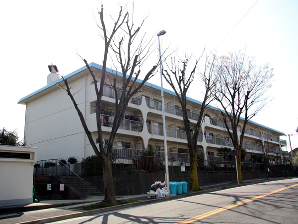 宮崎台スカイハイツの外観