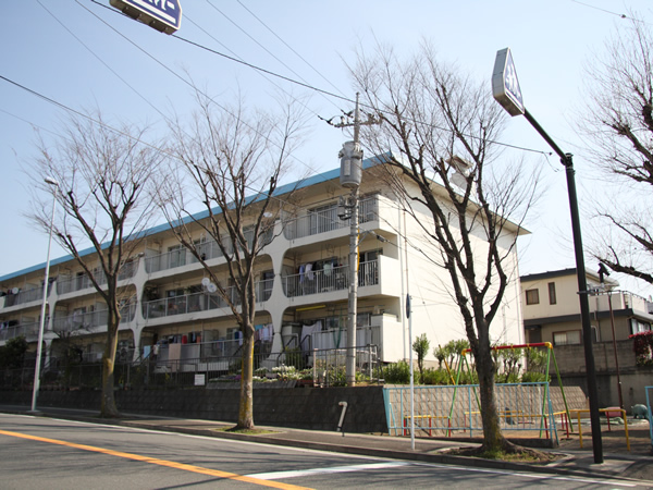 宮崎台スカイハイツの外観