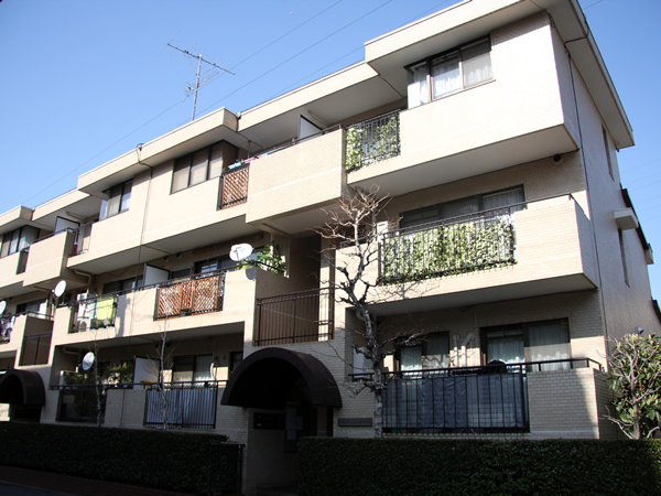 ソルクレスト宮崎台の外観