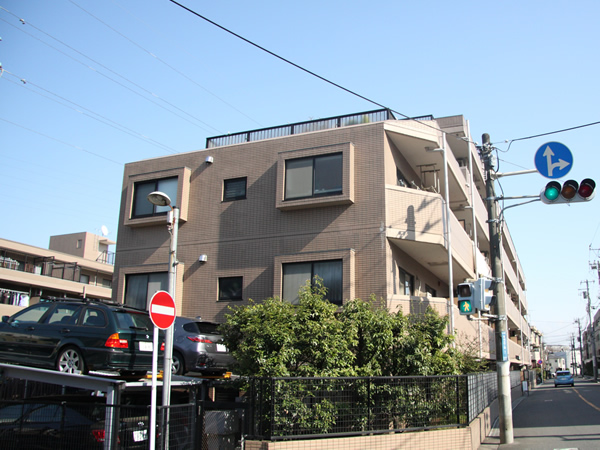 マイキャッスル宮崎台サウスコートの外観