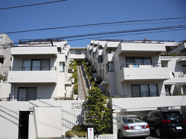 住友宮崎台カーデンハウスの外観