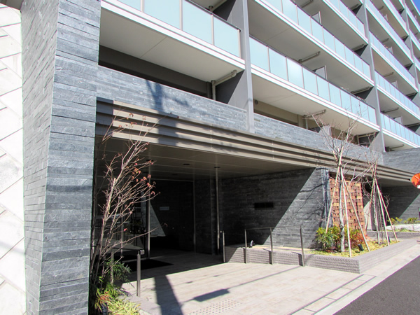 ザ・パークハウス上麻生の外観