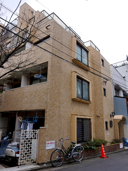 メゾンドポルシュの外観