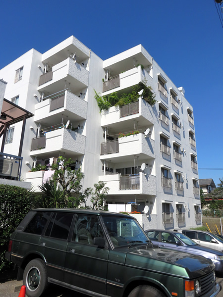 宮前平ドエリングの外観