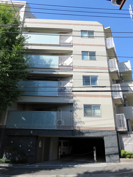 ポレスター宮前平の外観