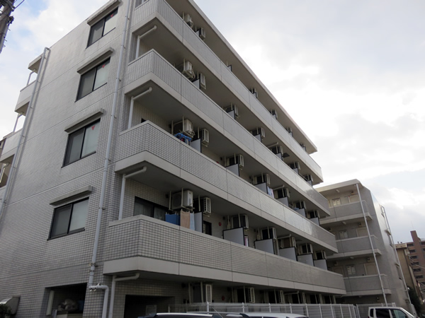 クリオ小田急相模原2番館の外観