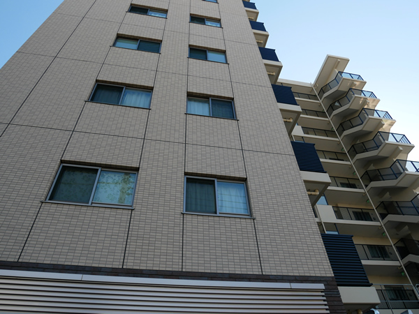 パレステージ平塚の外観