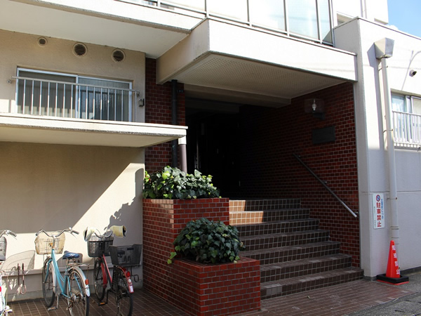 藤和登戸コープの外観