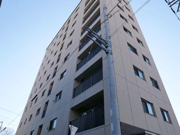 パレステージ平塚の外観