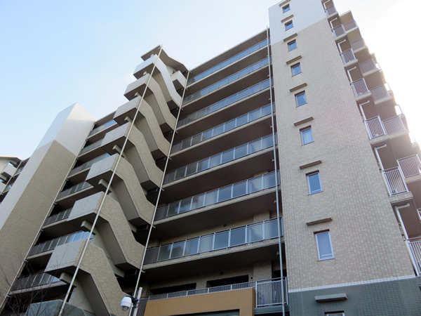 ララヒルズ２番街の外観