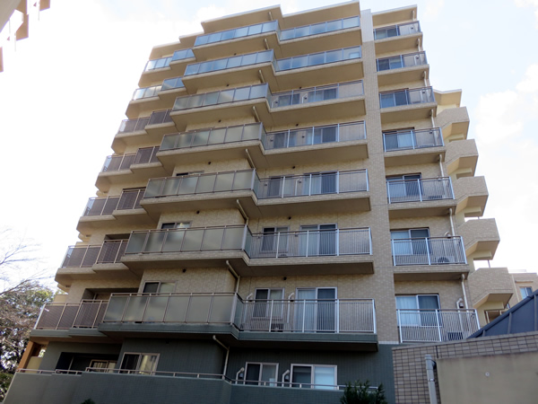 ララヒルズ１番街の外観