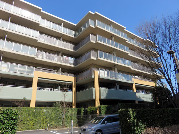 ララヒルズ７番街の外観