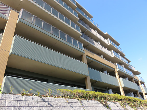 ララヒルズ７番街の外観