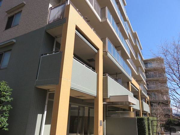 ララヒルズ７番街の外観