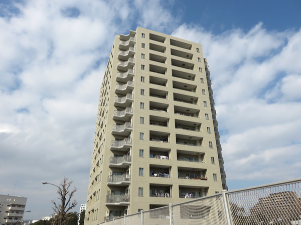 新百合ヶ丘パークハウス4番街の外観