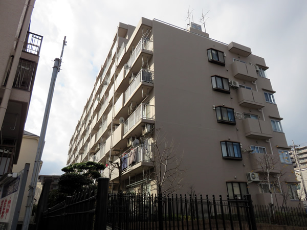 恒陽小田急相模原マンションの外観