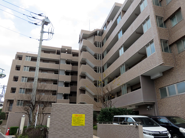 グランコート小田急相模原の外観