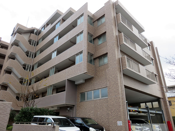 グランコート小田急相模原の外観