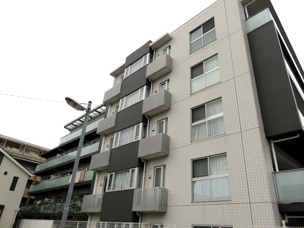 ブランディア武蔵中原の外観