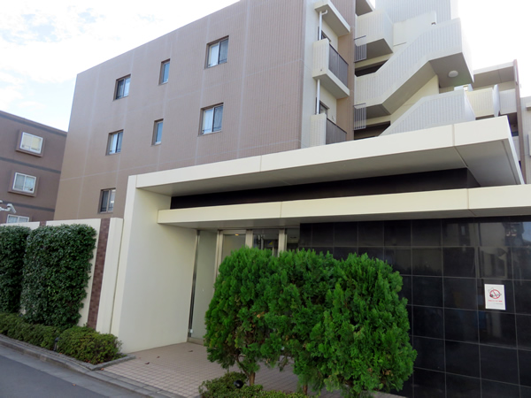 フェルモ武蔵中原の外観