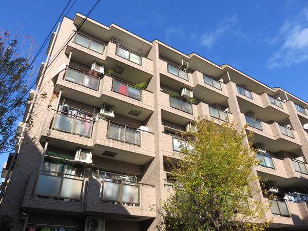 サンライズすずかけ台の外観