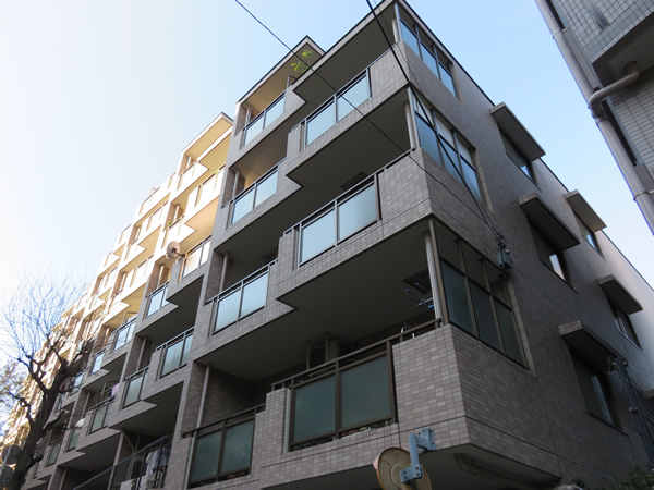 サンライズすずかけ台の外観