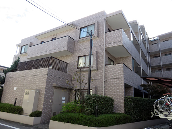 武蔵中原パークホームズ2番館の外観