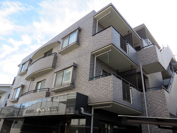 パルミナード武蔵中原の外観