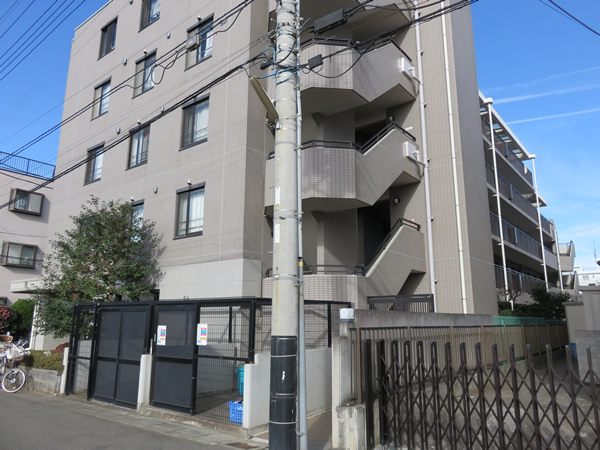 コスモ武蔵中原エクセルコートの外観