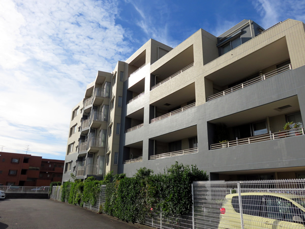 武蔵中原パークホームズ2番館の外観