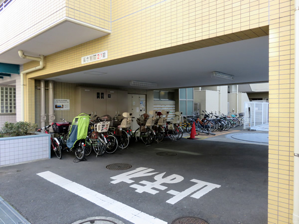 武蔵中原パークホームズ2番館の外観