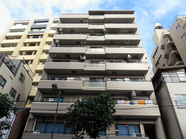 グランパレ上野の外観