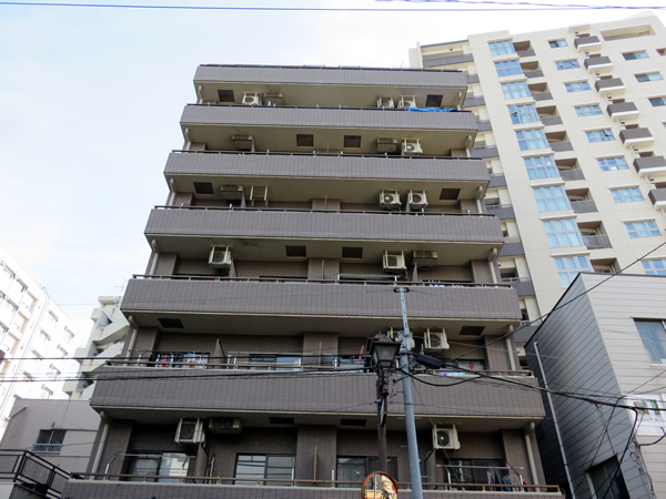 キャピタルビュー根岸の外観