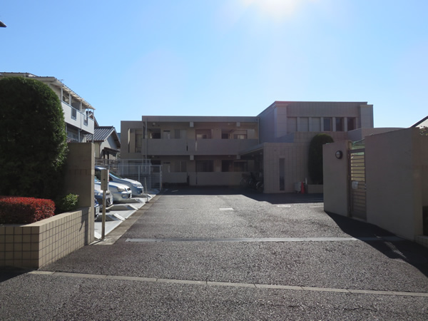 モンプラース市が尾の外観