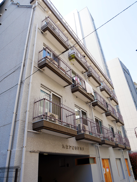 九段アビタシオンの外観