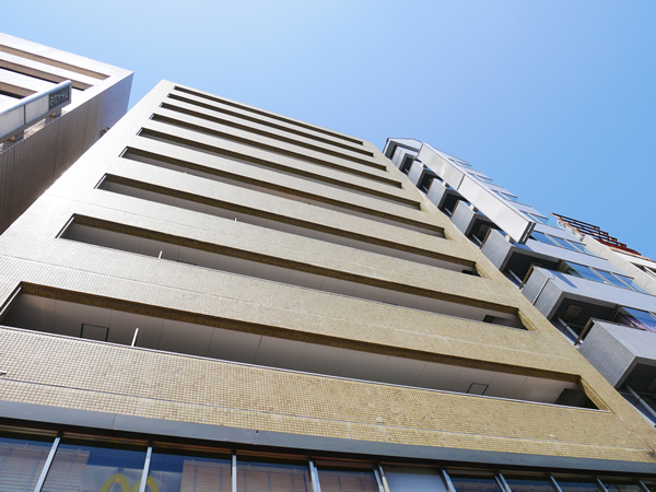 グランドメゾン九段の外観