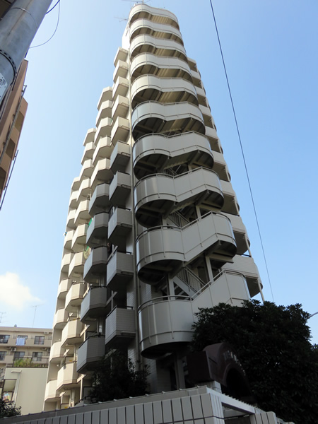 朝日多摩川プラザの外観