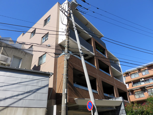 ダイナシティ宮前平の外観