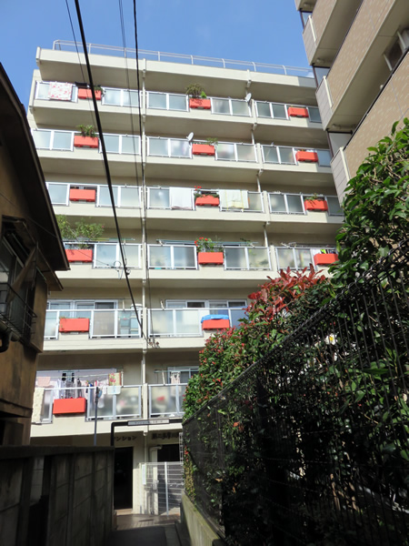 マンション第2多摩川苑の外観