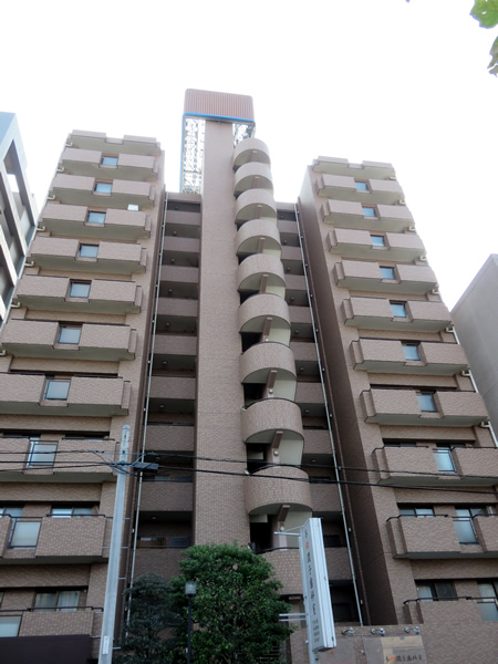 朝日パリオ武蔵中原の外観