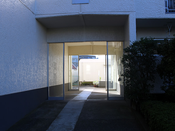 保土ヶ谷ファミールハイツ1号棟の外観